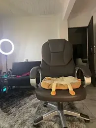 aly_golden_ stripchat stream image