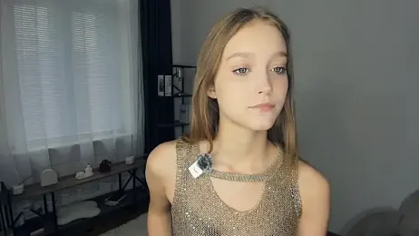 SerrenaAa stripchat stream image