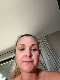 Bella-Tight stripchat stream image