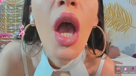 PinkyisHere stripchat stream image