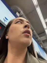 Holly_Play stripchat stream image