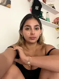 oriana_zoeee stripchat stream image