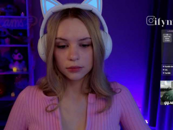fymryn bongacams stream image