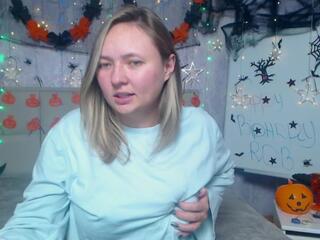 Sally Verda flirt4free stream image