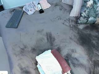 angie-roses camsoda stream image