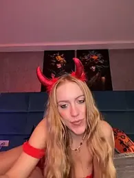 AlyaSeduce stripchat stream image