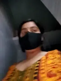 Ritusri_Dotta stripchat stream image