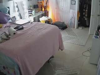 voyeurcam-house-charleys-room camsoda stream image