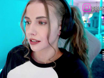 VikkiExtraCheese bongacams stream image
