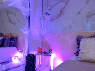 leathompson1 camsoda stream image