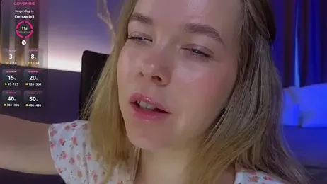 milly_shy stripchat stream image