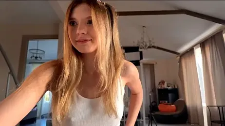 FruityXo stripchat stream image