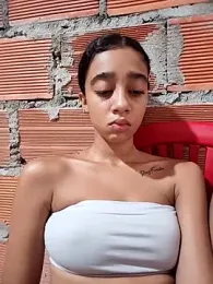 Zoe_Sweett18 stripchat stream image