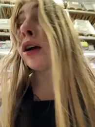 Sunny___Bunny stripchat stream image