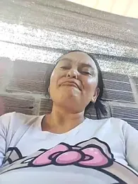 Horny-Mommy-Dirty stripchat stream image