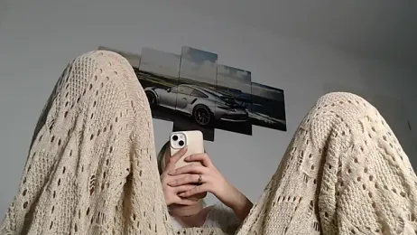 CherryEmmy stripchat stream image