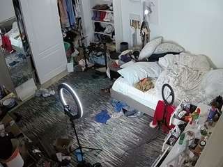 voyeurcam-hornyhostel-02 camsoda stream image