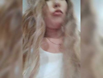 Katniss_K bongacams stream image