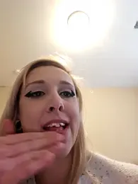 AmethystFoxx stripchat stream image