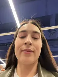 Holly_Play stripchat stream image