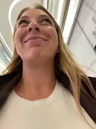 Sweet___Emily stripchat stream image