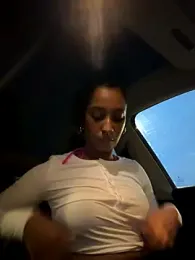 Your_Paris stripchat stream image