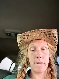 GoldenFlameGoddess stripchat stream image