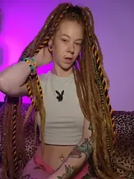 LucidLucy stripchat stream image