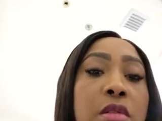 yettzaretth camsoda stream image