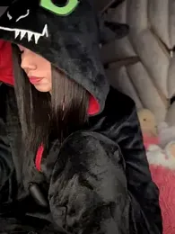 Laura-Khalifa stripchat stream image