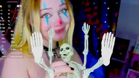 ElswythCovil stripchat stream image