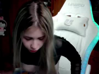 ho1yh01e chaturbate stream image