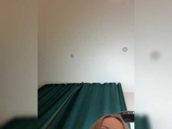 Ellidi bongacams stream image