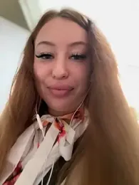 AndreaMood stripchat stream image