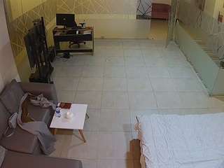 voyeurcam-jb-office-2 camsoda stream image