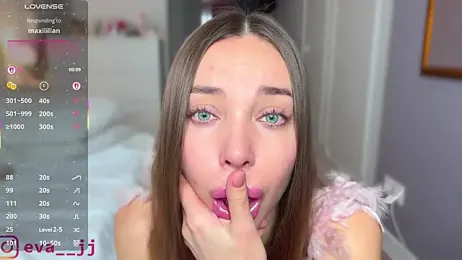 Eva_JJ stripchat stream image