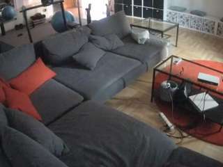 voyeurcam-julmodels-living-3 camsoda stream image