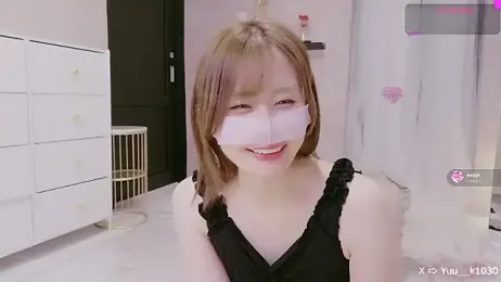 Yuu__k stripchat stream image