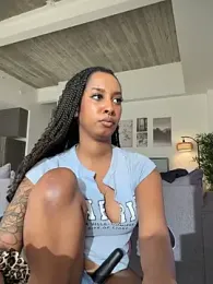 Your_Paris stripchat stream image