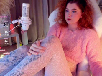 HoneyCherry bongacams stream image