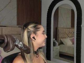 emilyhendrix camsoda stream image