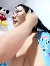 You-kitty2025 stripchat stream image