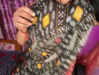 LouleyRanii stripchat stream image