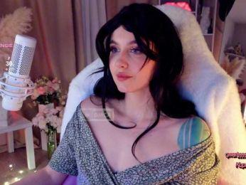 HoneyCherry bongacams stream image