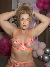 Charleigh_xx stripchat stream image