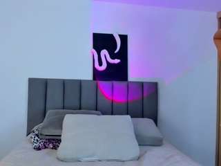 nataliepeterson camsoda stream image