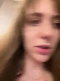 MariiD stripchat stream image