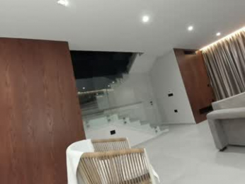 ehotlovea chaturbate stream image