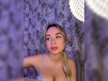 Mila-m bongacams stream image