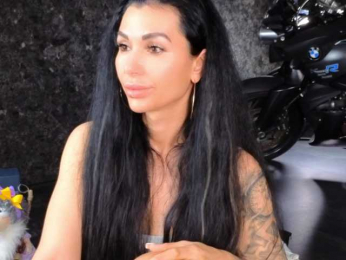 -BABAYAGA- bongacams stream image